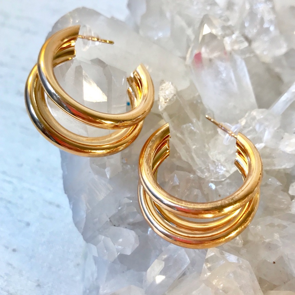 ✨Lauryn Hoop Earrings✨ - Picture 6 of 8